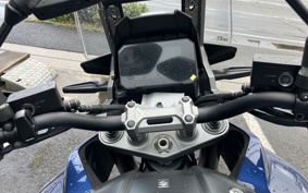SUZUKI DL1050 (V-Strom 1050)