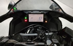 YAMAHA YZF-R3 RH13J