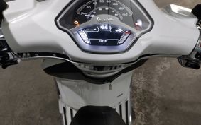 VESPA VESPA  PRIMA  BEIGE RA ..