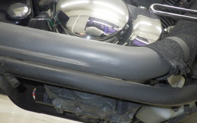 HONDA SHADOW 400 SLASHER 2000 NC40