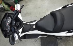 HONDA SILVER WING 400 GT Type 2009 NF03