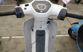 HONDA C110 SUPER CUB JA10