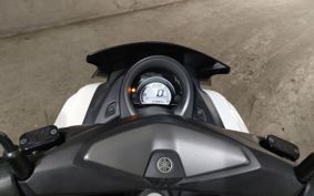 YAMAHA N-MAX 155 SG50J