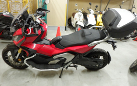 HONDA X-ADV 750 2022 RH10