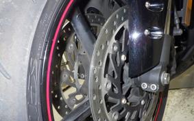 YAMAHA YZF-R1