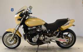 HONDA X4 1997 SC38