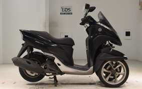 YAMAHA TRICITY 125 SE82J