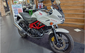 HONDA VTR 250 F MC33