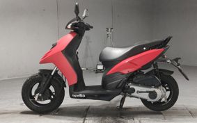 APRILIA SR125 STORM ..