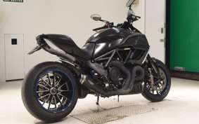 DUCATI ディアベル DARK 2013