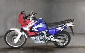 HONDA AFRICA TWIN 750 RD07