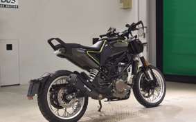 HUSQVARNA SVARTPILEN 401 2019
