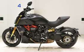 DUCATI DIAVEL 1260 S 2022