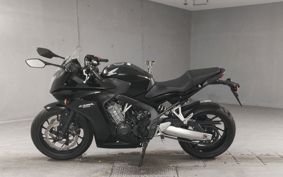 HONDA CBR650F RC83