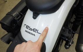 HONDA REBEL 250 A 2001 MC49