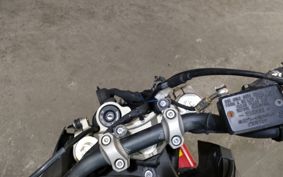 YAMAHA MT-09 RN34J