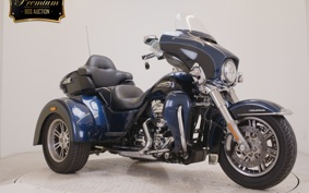 HARLEY FLHTCUTG TRIKE 2014