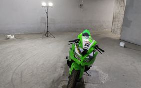KAWASAKI  NINJA ZX-4RR ZX400P