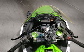 KAWASAKI ZX 10 NINJA R 2014 ZXT00J