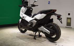 HONDA X-ADV 750 2026 RH21