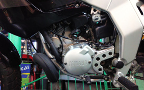 YAMAHA TDR125 DE04