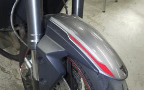 TRIUMPH STREET TRIPLE RS 2019