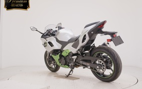 KAWASAKI NINJA7ﾊEVEﾘｯﾄ 2018 CX500A
