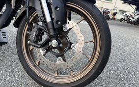 HONDA CB250R MC52