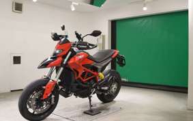 DUCATI HYPERMOTARD 939 2016