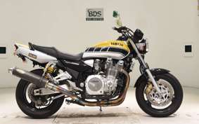 YAMAHA XJR1300 1998 RP01J