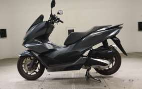 HONDA PCX 125 2004 JK05