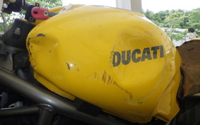 DUCATI MONSTER S4 2001