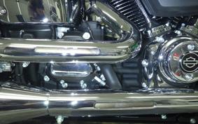 HARLEY FXBR1920 2025