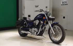 SUZUKI INTRUDER 1400 2012