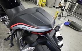 DUCATI M821ステルス 2020