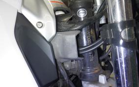 SUZUKI GSR250