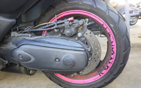 YAMAHA T-MAX 500 Gen.2 2004 SJ04J