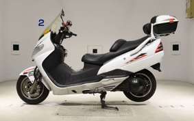 SUZUKI SKYWAVE 250 (Burgman 250)