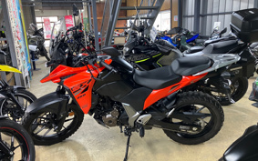 SUZUKI STROM SX