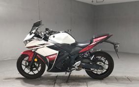 YAMAHA YZF-R25 RG10J