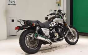 YAMAHA VMAX 2018