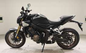 HONDA CB650R E-Clutch 2025 RH17