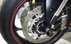 TRIUMPH STREET TRIPLE RS 2019