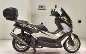 YAMAHA N-MAX 2001 SE86J