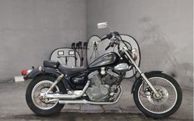 YAMAHA VIRAGO 250 3DM