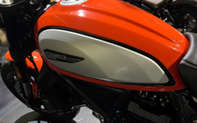 DUCATI スクランブラー アイコ 2020 KC04A