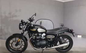 TRIUMPH STREET TWIN 900 2021 DAD74G