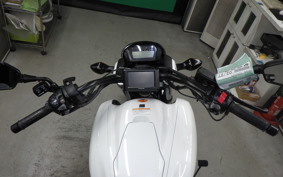 HONDA CTX700 N DCT 2015 RC68