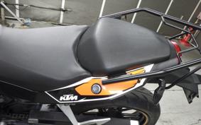 KTM 125 DUKE 2021