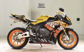 HONDA CBR1000RR 2006 SC57
